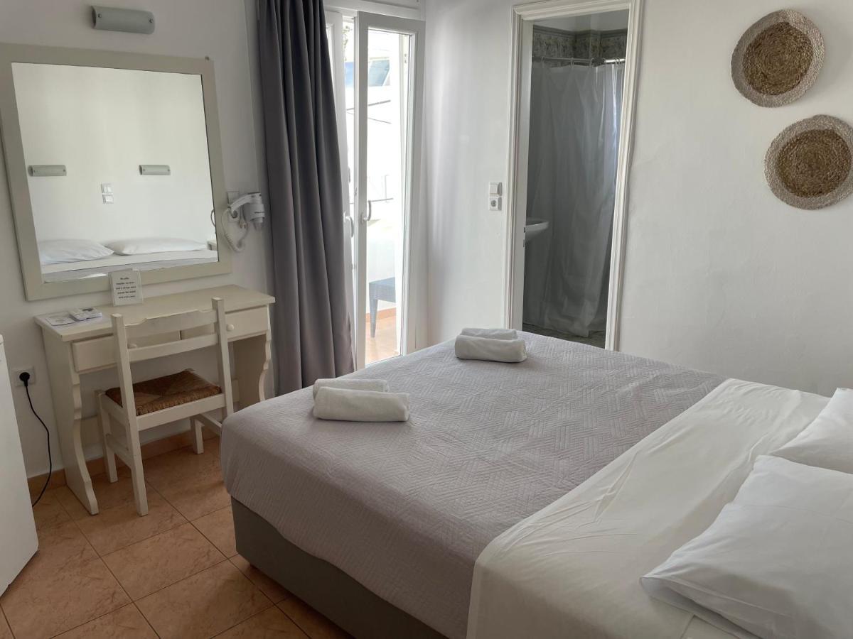 Louiza Hotel Páros Dış mekan fotoğraf