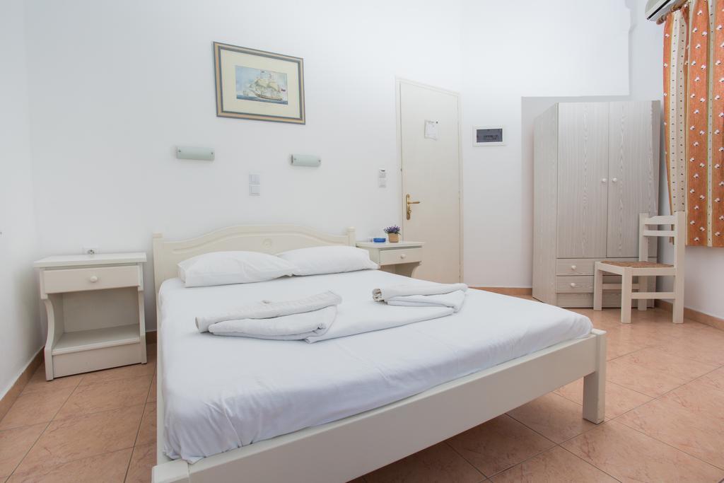 Louiza Hotel Páros Dış mekan fotoğraf